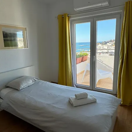 Апартаменты Fantastic View Over The Sea